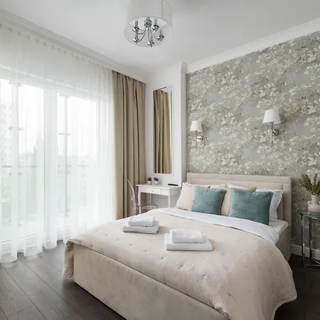 Bright Crystal Premium Apartment Warsaw Exterior photo